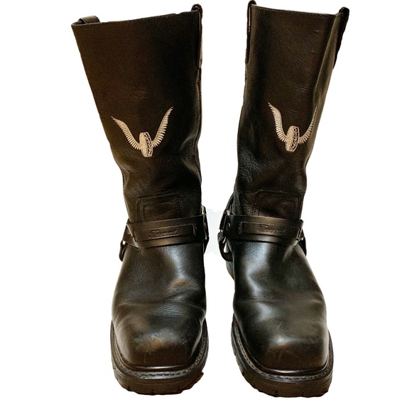 thorogood engineer boots